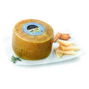 Queso de oveja curado al corte baja un 13% en BM Supermercados