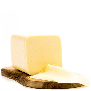 Queso Havarti danés al corte baja un 10% en BM Supermercados